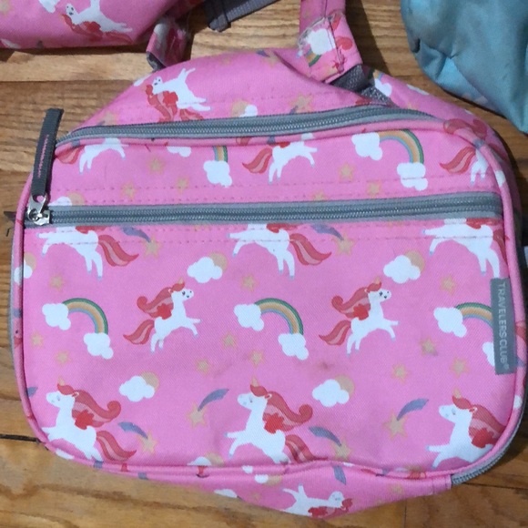 Backpack/lunchbox bundle: pink unicorn backpack and lunchbox, sunflower backpack - Picture 7 of 17